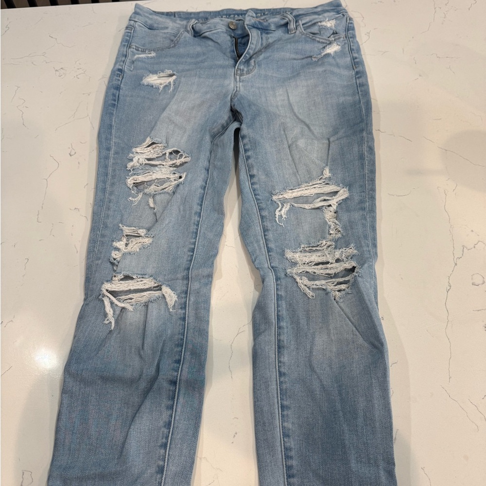 American Eagle Outfitters Light Blue Distressed Skinny Jeans